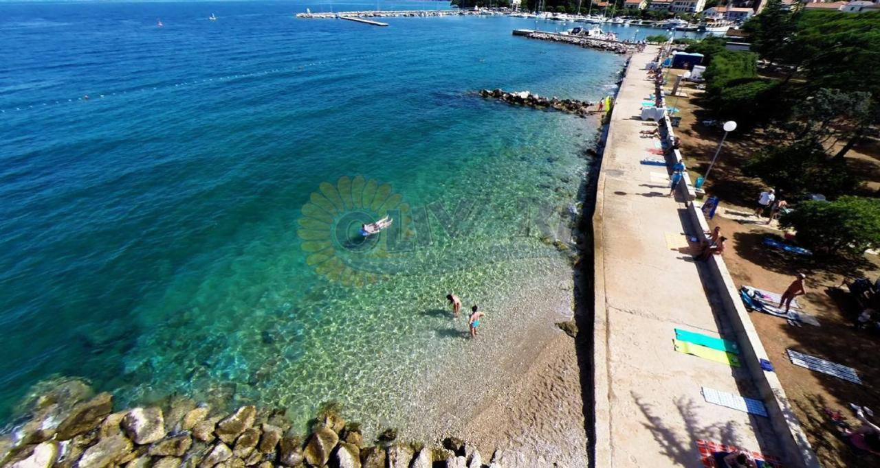 Apartmani Totic Malinska Esterno foto