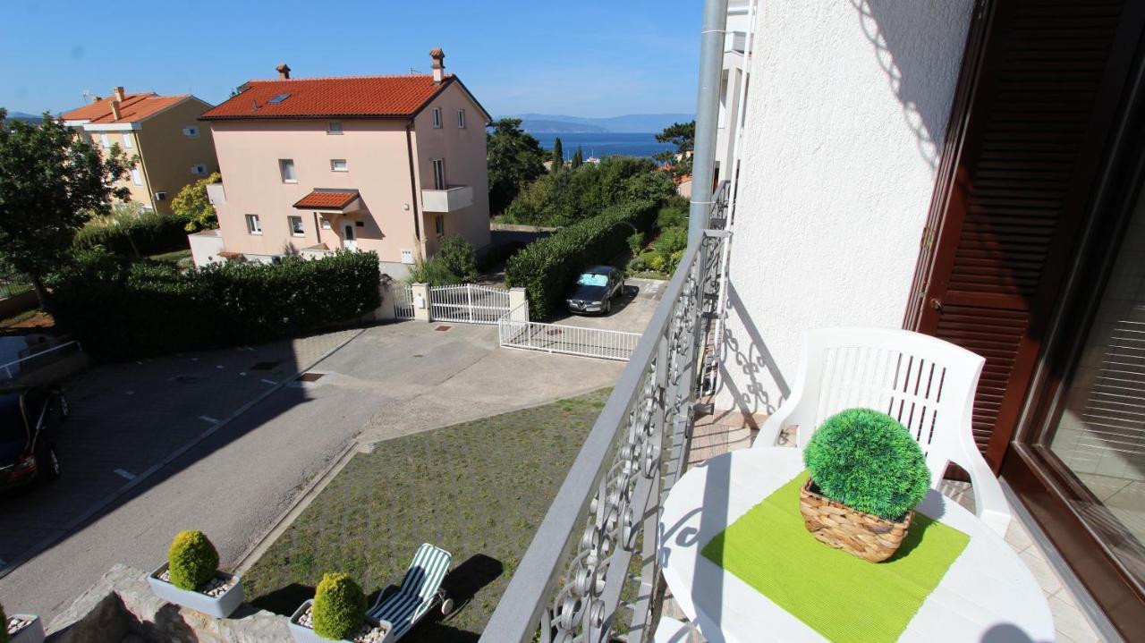 Apartmani Totic Malinska Esterno foto