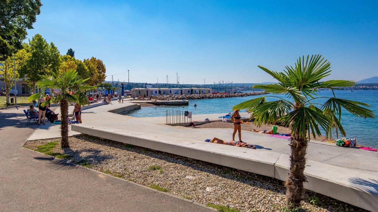 Apartmani Totic Malinska Esterno foto