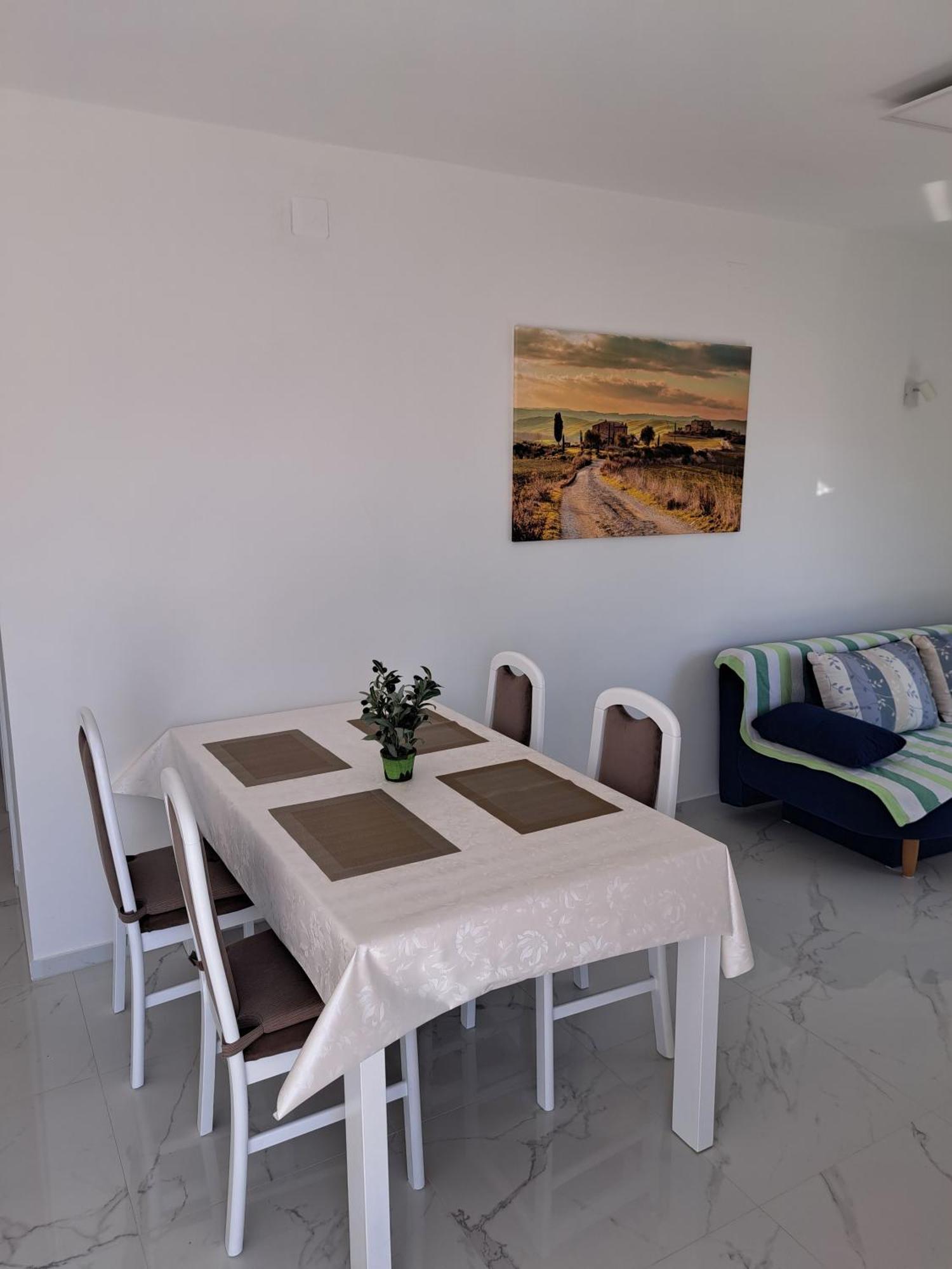 Apartmani Totic Malinska Esterno foto